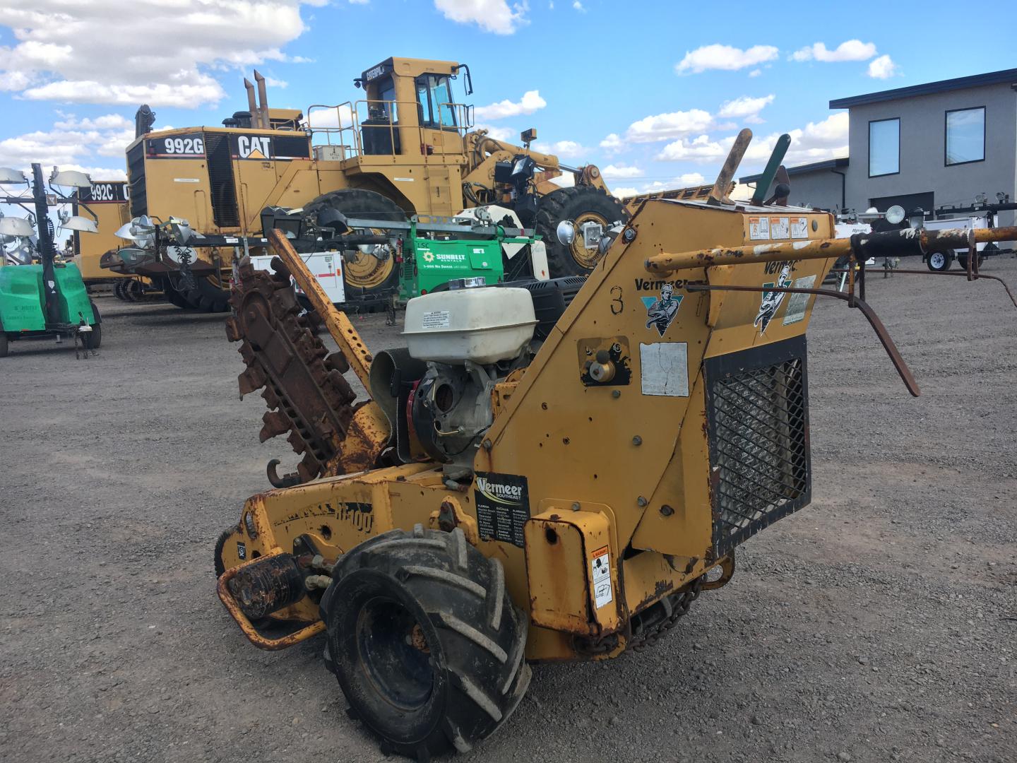 ./imagenes/INVOICE/2019/16357/ZANJADORA VERMEER_ RT100 (10).JPG